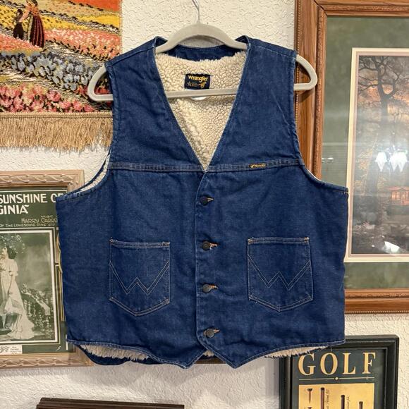 Wrangler Other - NWOT‎ Vintage 70s Wrangler Vest Western Trucker Sherpa Lined Men's Denim Size XL